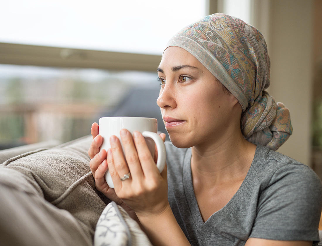Vrouw die kanker gehad heeft